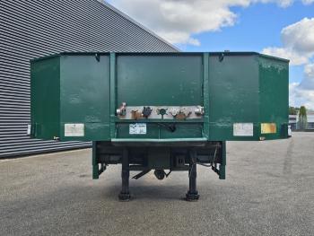 31N5-EU / EXTENDABLE / WHEEL WELL / RADMULDEN